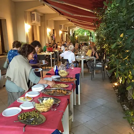 Giovanni Pascoli 3* San Mauro Mare