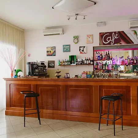 Giovanni Pascoli Hotel 3*
