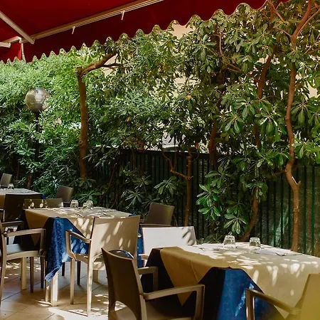 Giovanni Pascoli Hotel 3*