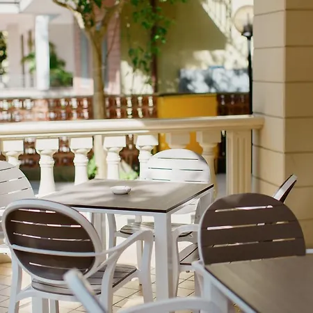 Hotel Giovanni Pascoli 3*