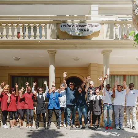 Hotel Giovanni Pascoli 3*
