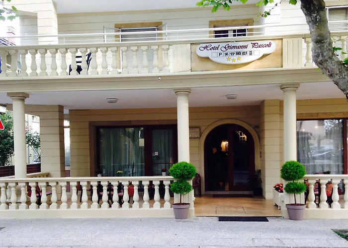 Giovanni Pascoli Hotel