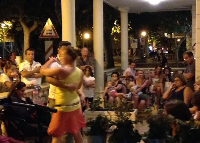 Giovanni Pascoli Hotel 3*