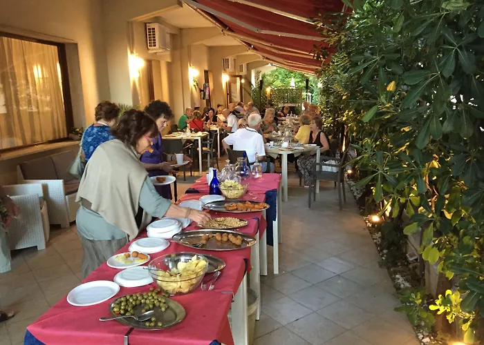 Giovanni Pascoli 3* San Mauro Mare