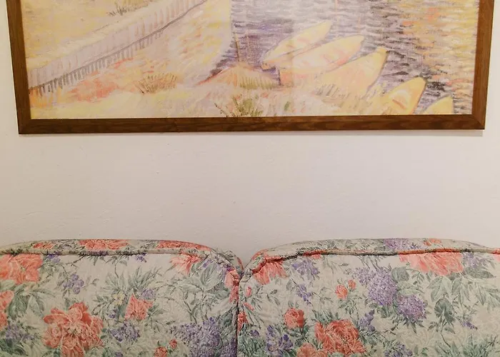 Giovanni Pascoli Hotel