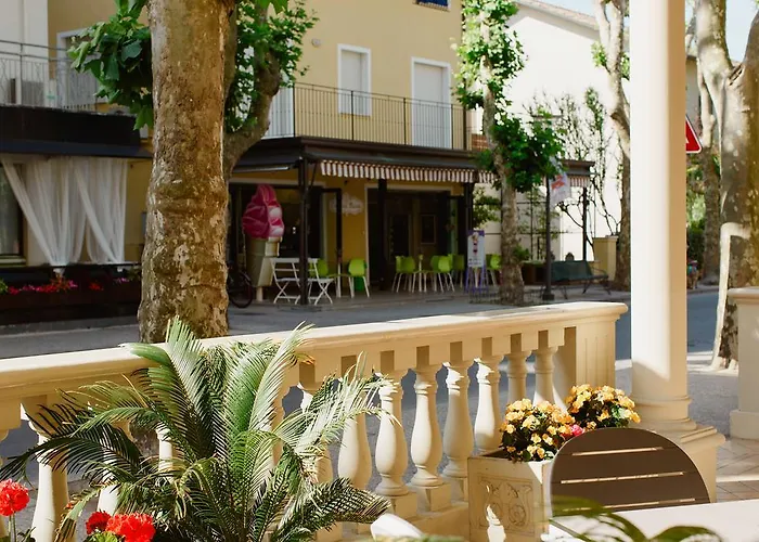 Giovanni Pascoli Hotel San Mauro Mare