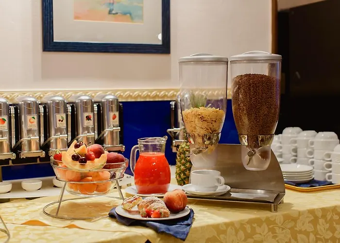 Hotel Giovanni Pascoli 3*