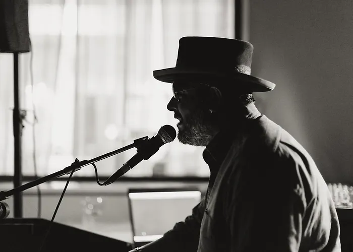 Giovanni Pascoli San Mauro Mare